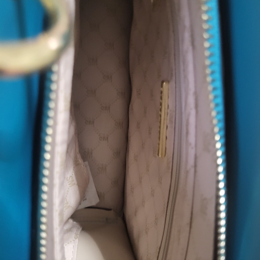 Steve Madden Bevelyn Convertible Crossbody 4pc Set - Picture 7 of 8